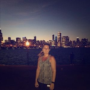 Meet your Posher, Julie